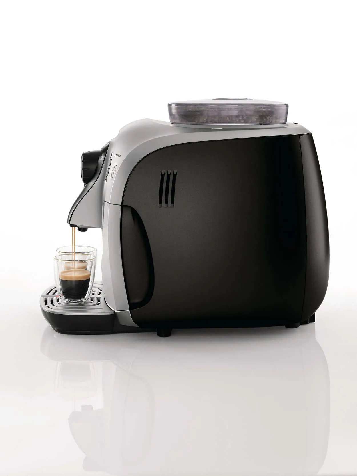Кофеварка Philips Saeco Xsmall Class HD 8745 в Москве и Московской области от магазина Ammina